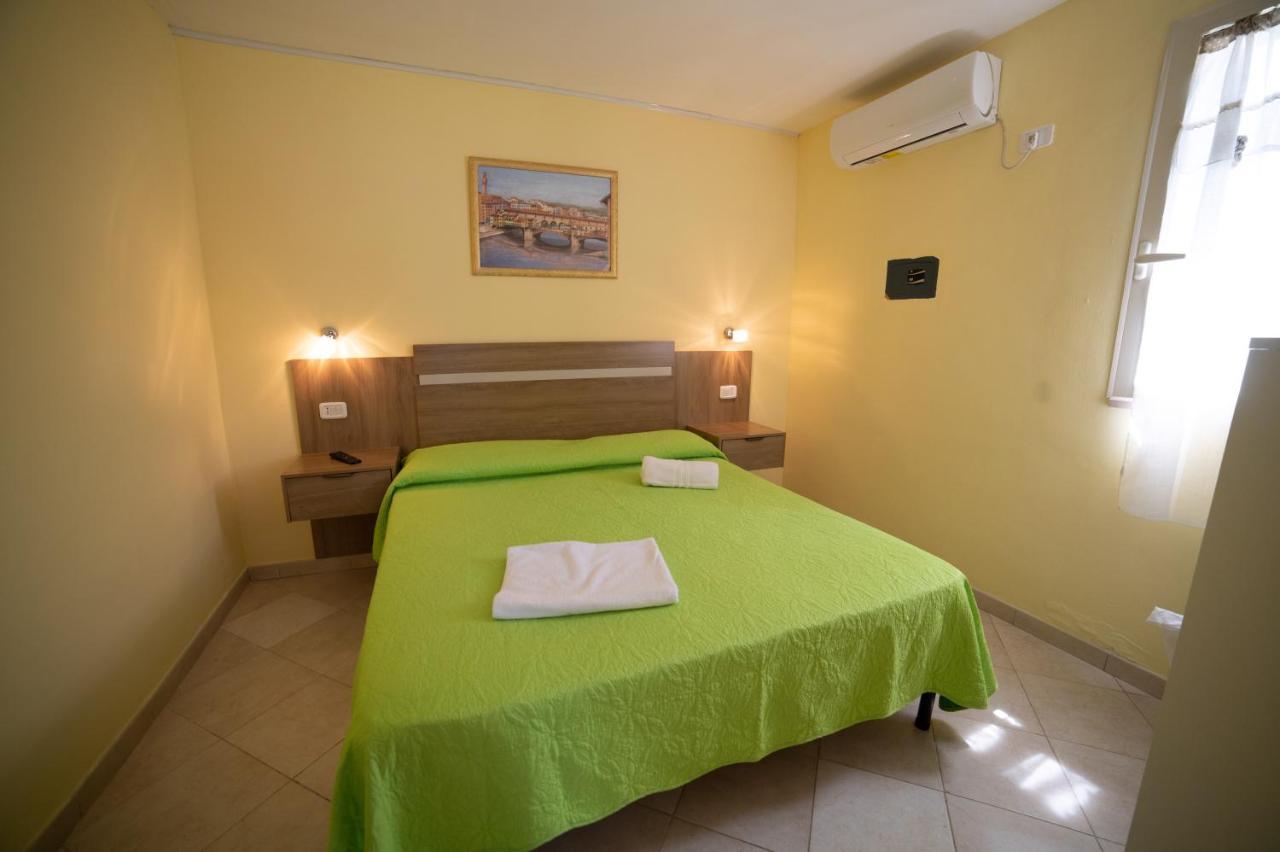 Coppola Rossa Relax Bed & Breakfast เวียสเต ภายนอก รูปภาพ