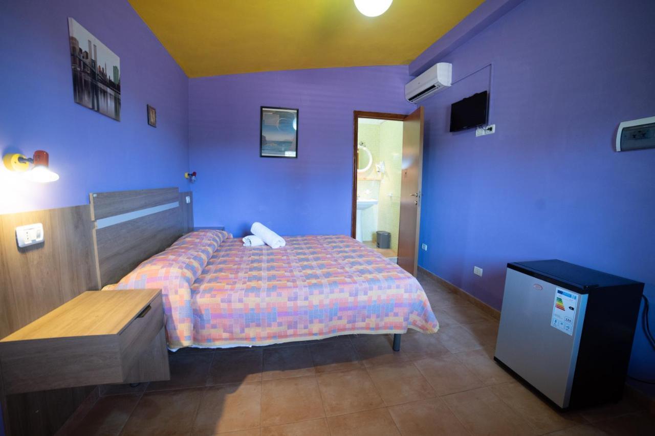 Coppola Rossa Relax Bed & Breakfast เวียสเต ภายนอก รูปภาพ